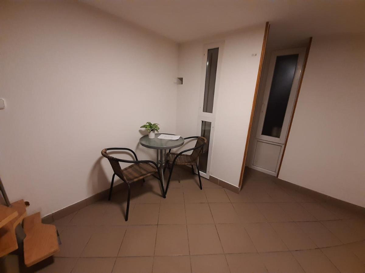 Apartman Vörösmarty Lägenhet Budapest Exteriör bild