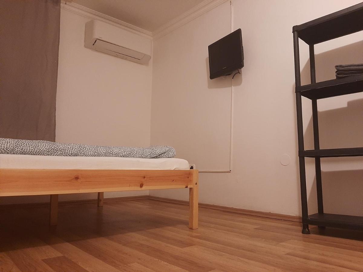 Apartman Vörösmarty Lägenhet Budapest Exteriör bild