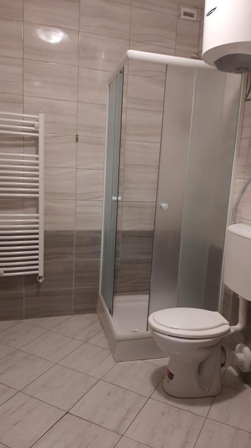 Apartman Vörösmarty Lägenhet Budapest Exteriör bild