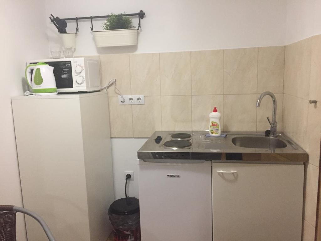 Apartman Vörösmarty Lägenhet Budapest Exteriör bild