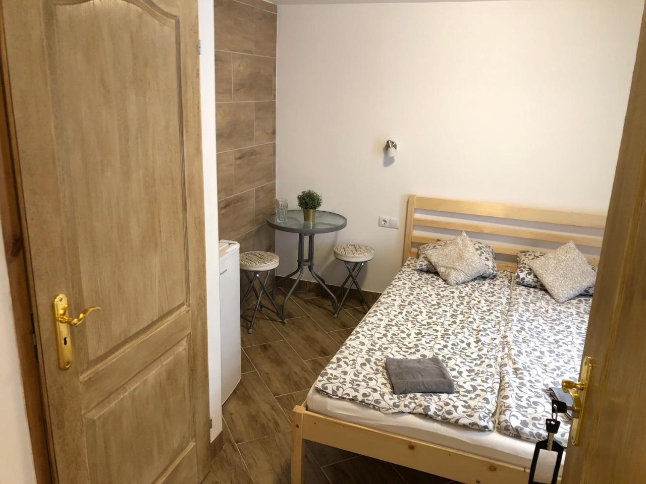 Apartman Vörösmarty Lägenhet Budapest Exteriör bild